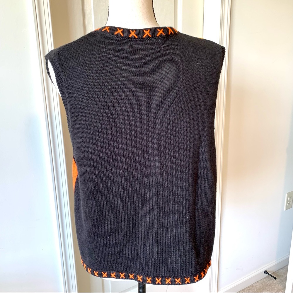 BASIC EDITIONS Embroidered Halloween Vest—SZ. L - Picture 6 of 16